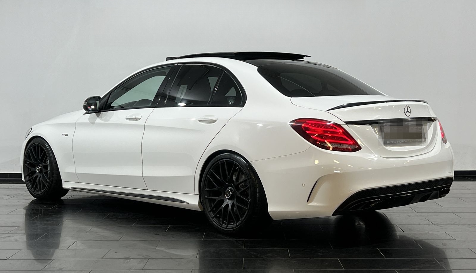 Mercedes-Benz C 43 AMG foto 9