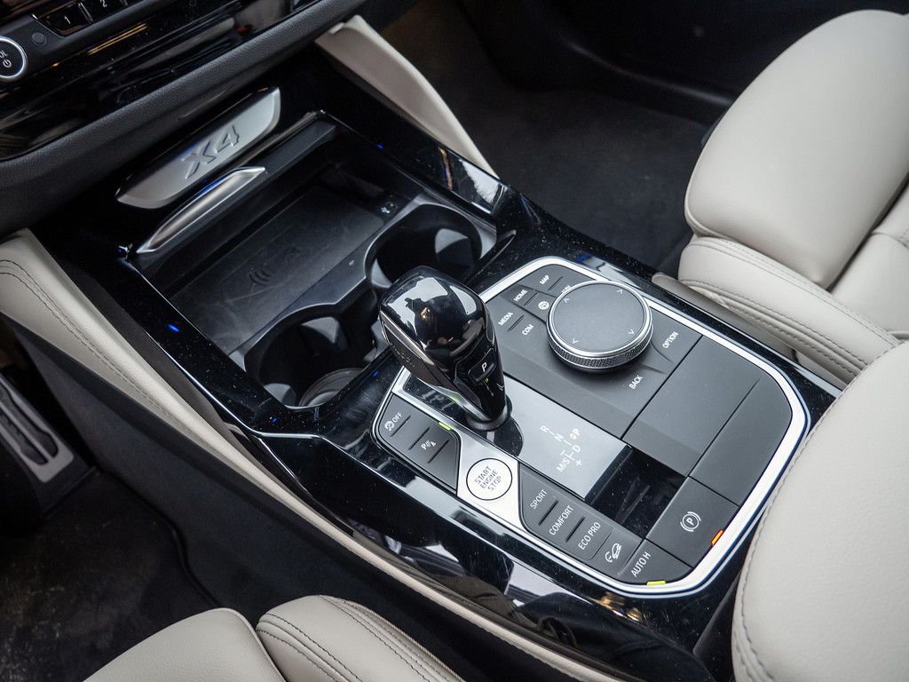 BMW X4 xDrive 30d M-Sport LASER+HUD+AHK+LEDER+KEYLES foto 16