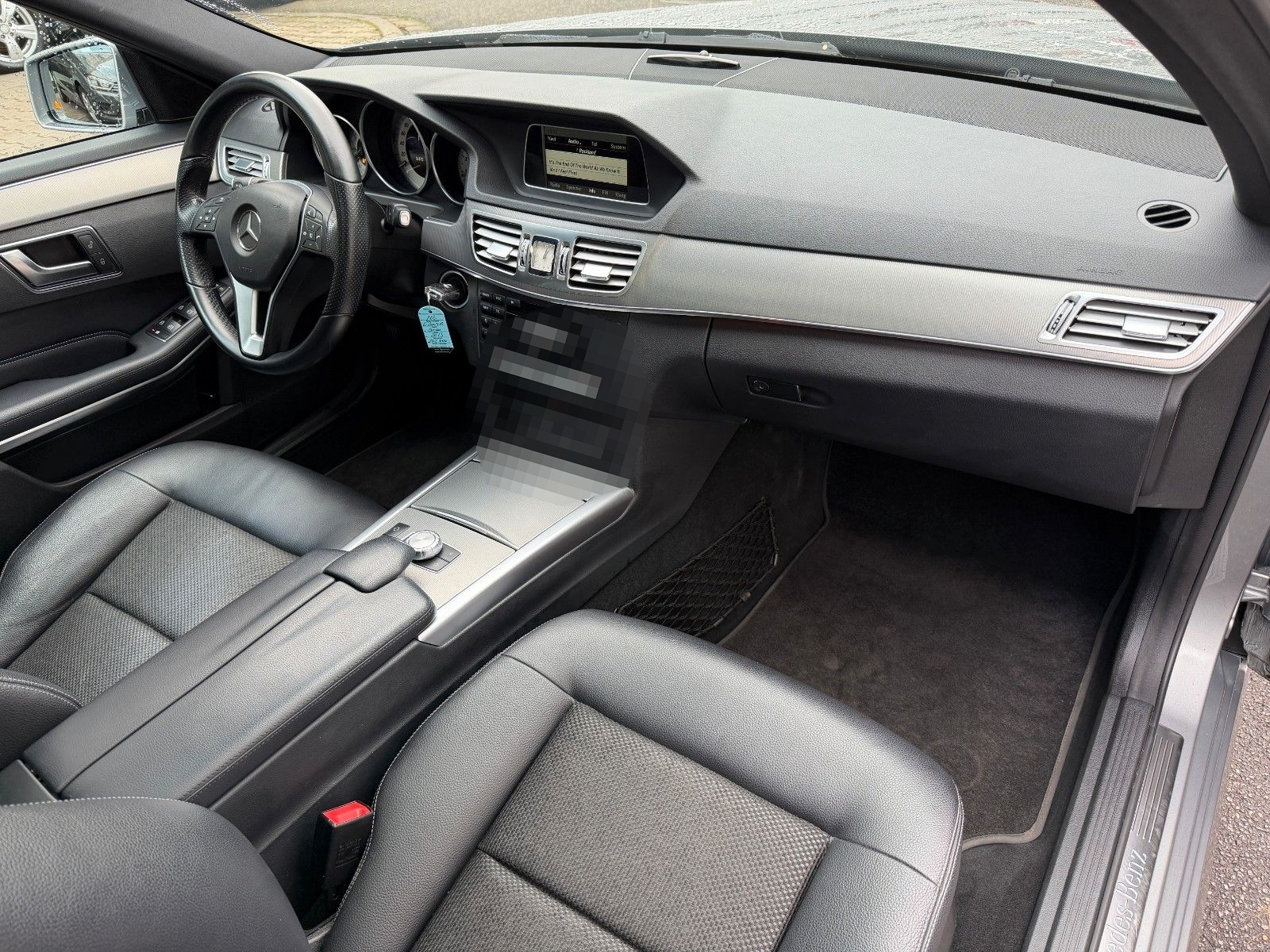 Mercedes-Benz E 200 CGI T-Modell/LED/Navi/Panorama/Distronic foto 11