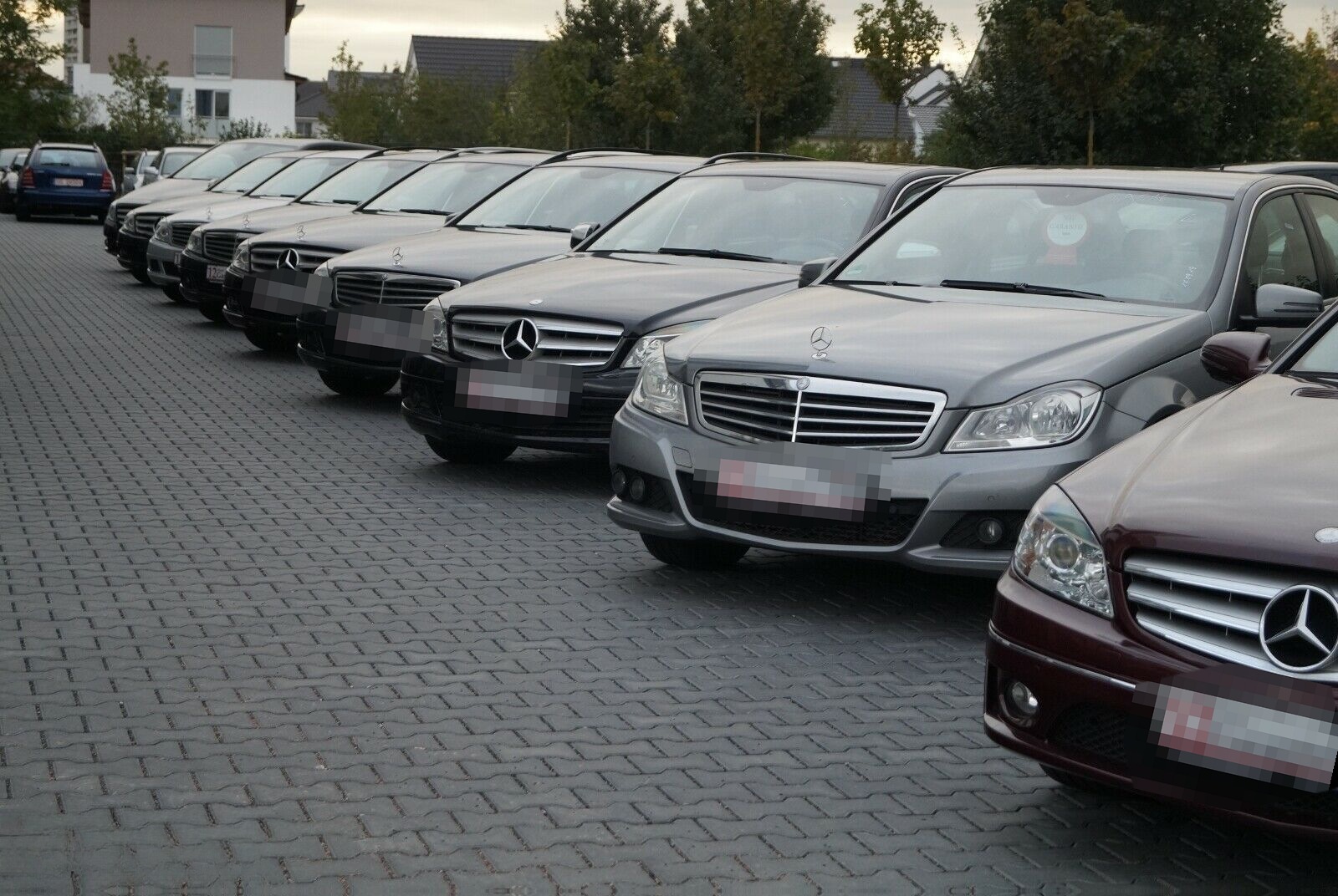 Mercedes-Benz E 200 CGI T-Modell/LED/Navi/Panorama/Distronic foto 22