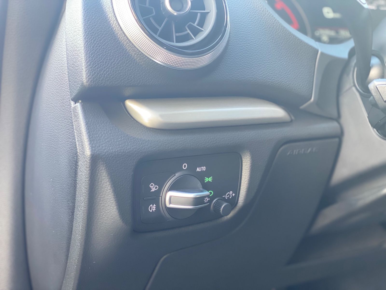 Audi A3 Sportback 35TDI S-Line MMI ACC abgefl Lenkrad foto 11