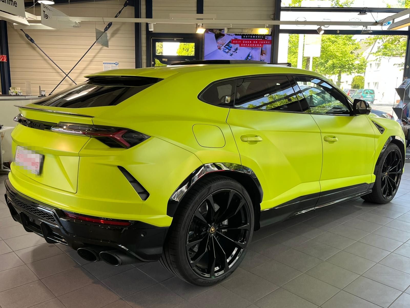 Lamborghini Urus 4.0 V8 Autom.*VERDE SCANDAL*PANO*B&Q foto 7