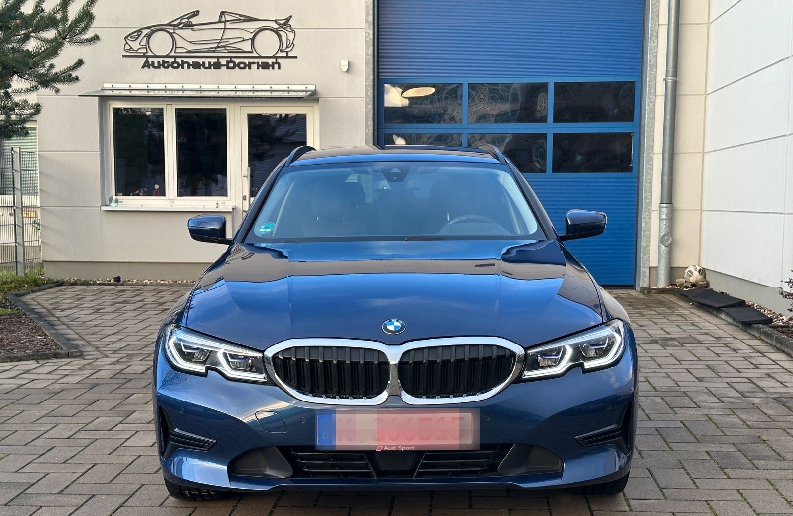 BMW 320e Touring Sport Line