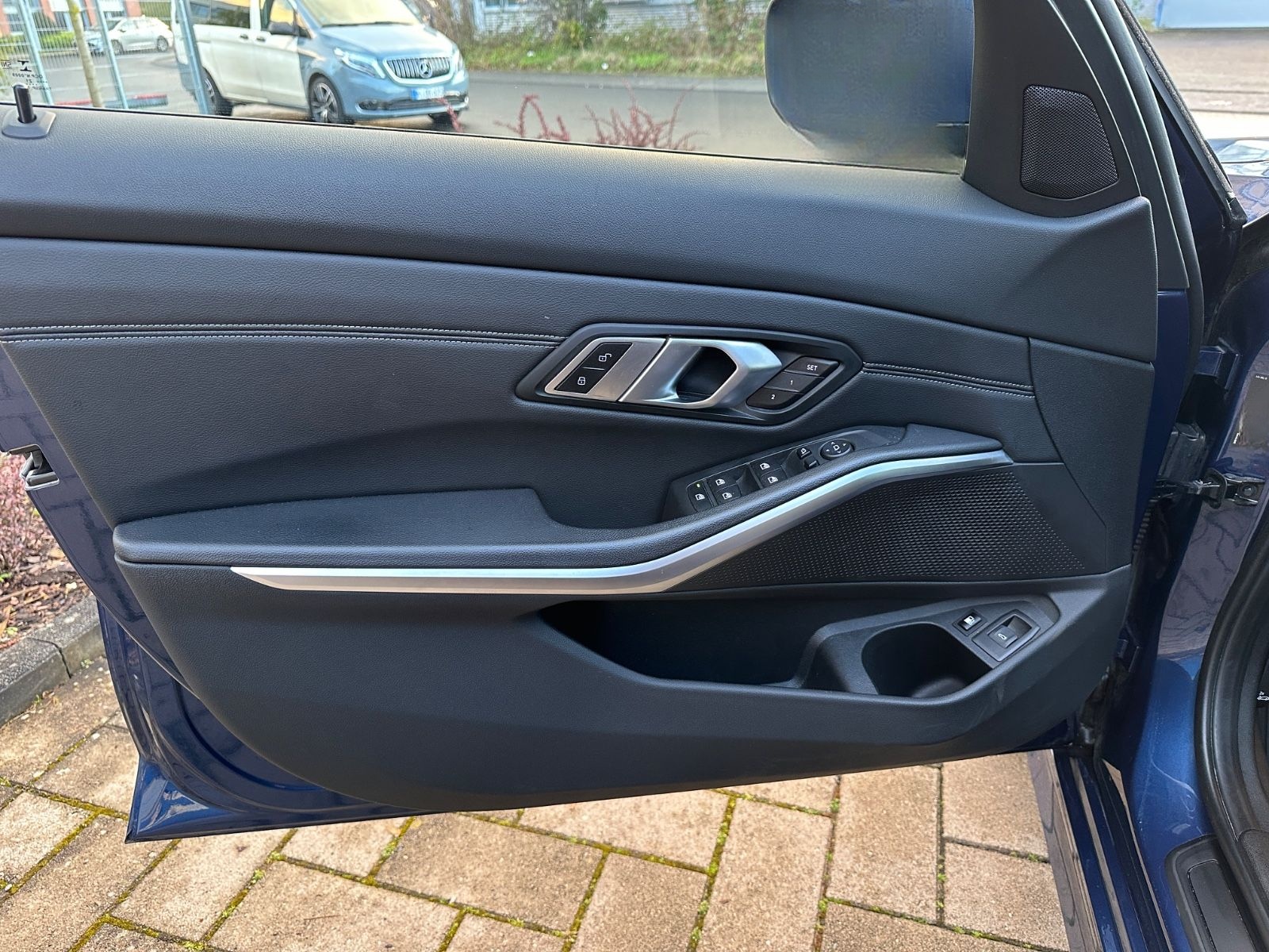 BMW 320e Touring Sport Line foto 12