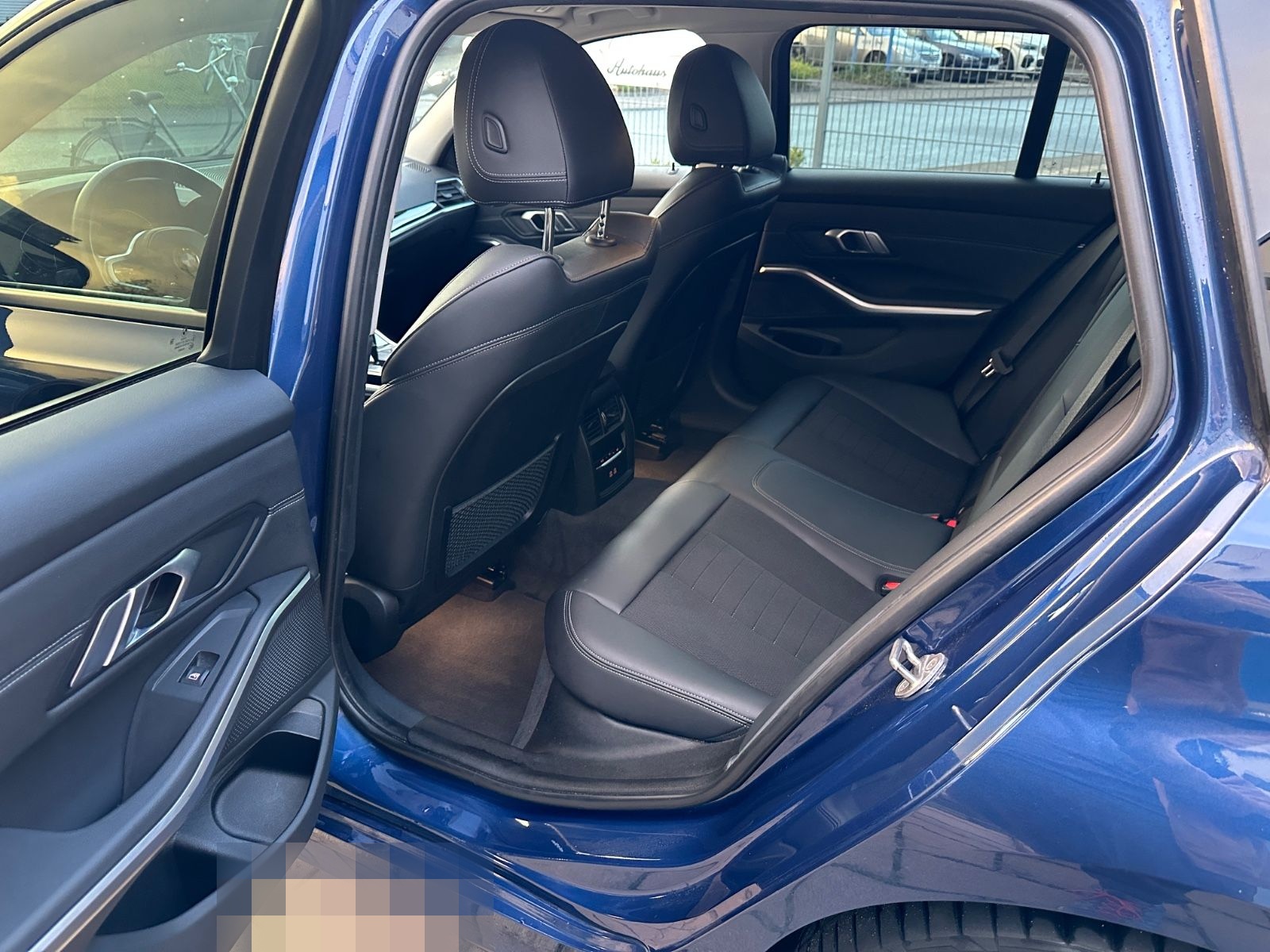 BMW 320e Touring Sport Line foto 16