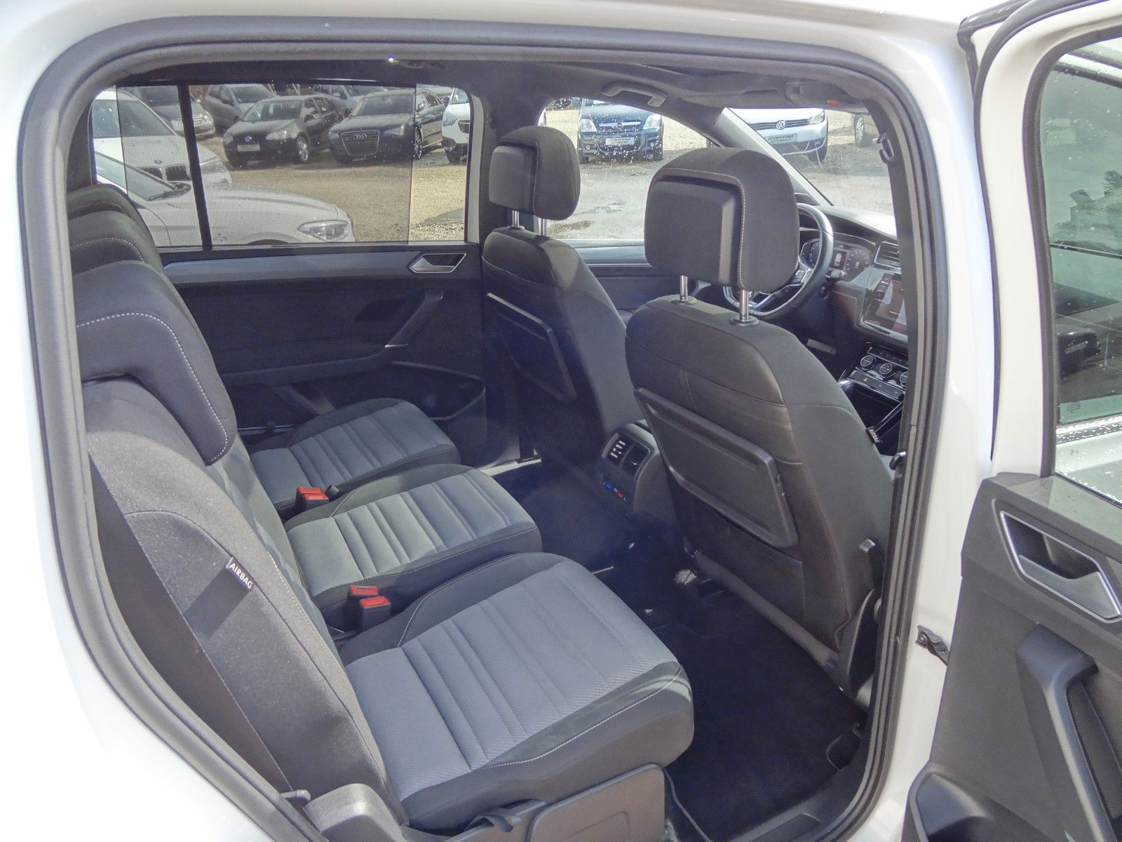Volkswagen Touran/2xR-Line/Pano/AHK/LED/Navi/Voll/Virtual/ foto 22