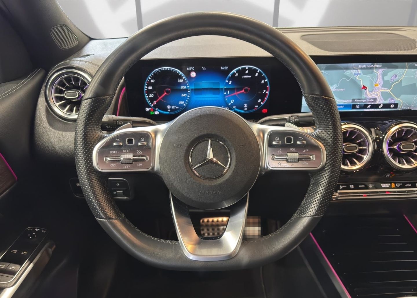 Mercedes-Benz GLB 35 AMG 4M NIGHT+AHK+RFK+STDHZG+MULTIB+SOUNDS foto 7