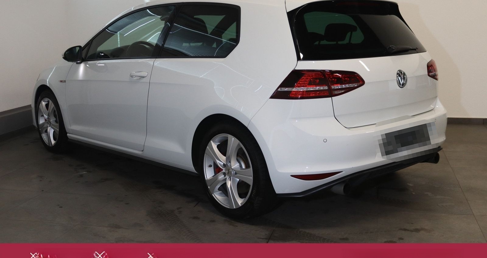 Volkswagen Golf GTI DSG Performance-NAVI-XENON-PANORAMA- foto 3