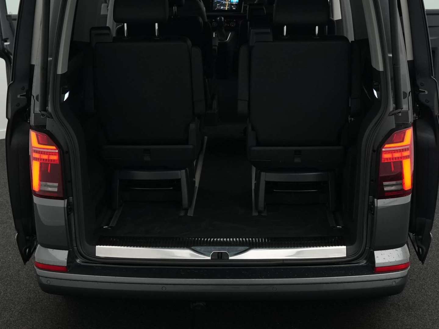 Volkswagen T6.1 Multivan 2.0|GENERATION SIX|ACC|MEMORY|DCC| foto 4