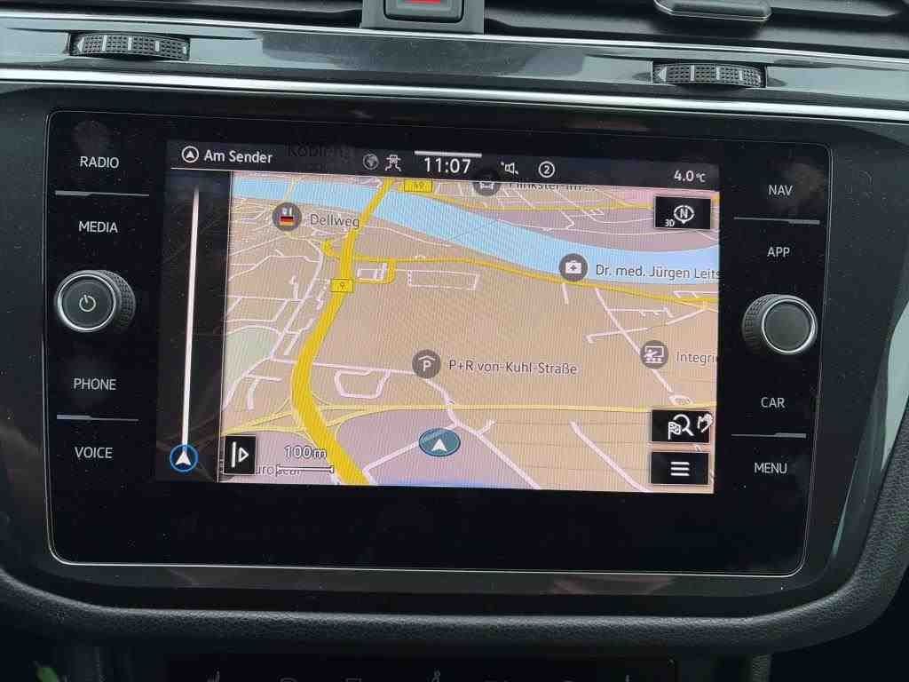 Volkswagen Tiguan 2.0 TDI +AHK +LED +ACC +NAVI +SHZ +17" +A foto 9