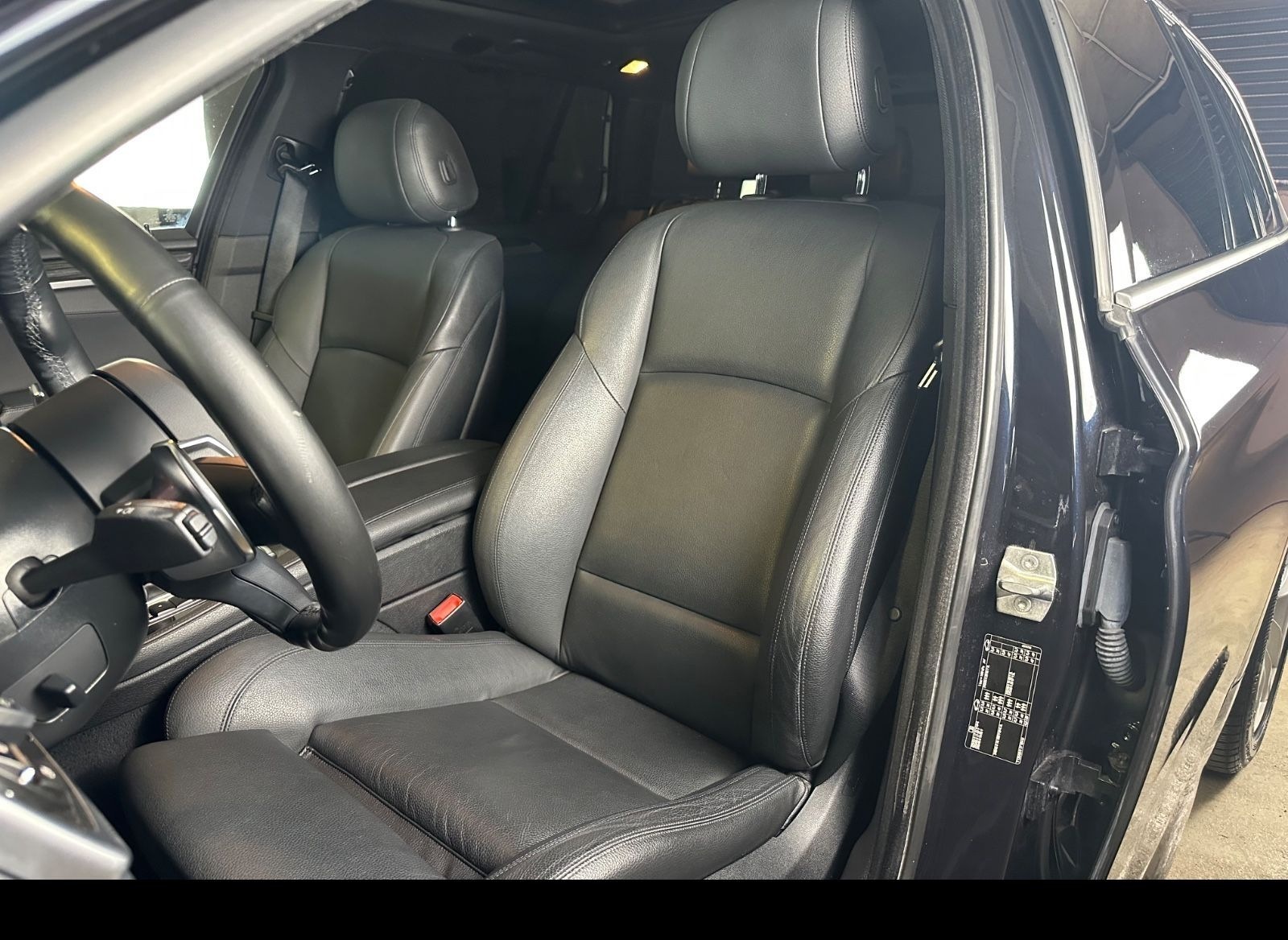 BMW 530 d Touring M-Sport*PANO*KAM*LEDER*TEMP foto 18