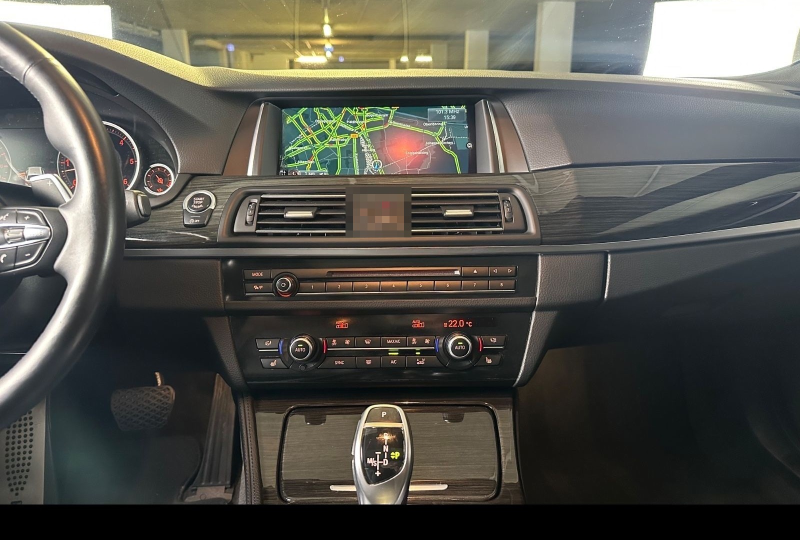BMW 530 d Touring M-Sport*PANO*KAM*LEDER*TEMP foto 22