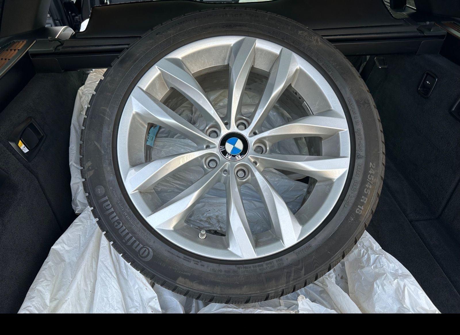 BMW 530 d Touring M-Sport*PANO*KAM*LEDER*TEMP foto 39