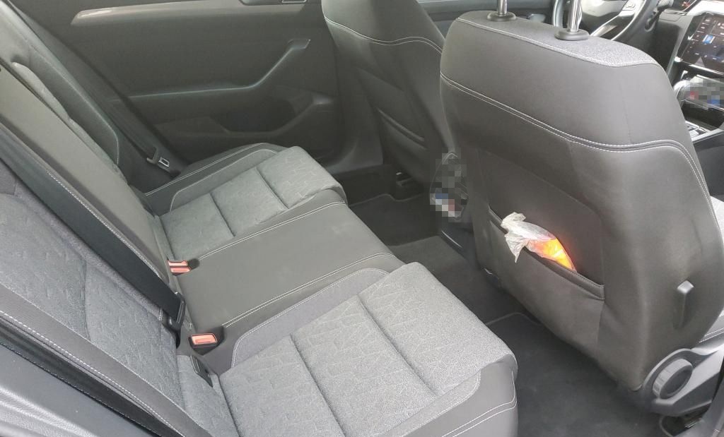 Volkswagen Passat Variant 2.0 TDI DSG BUSINESS +LED +ACC +3 foto 7