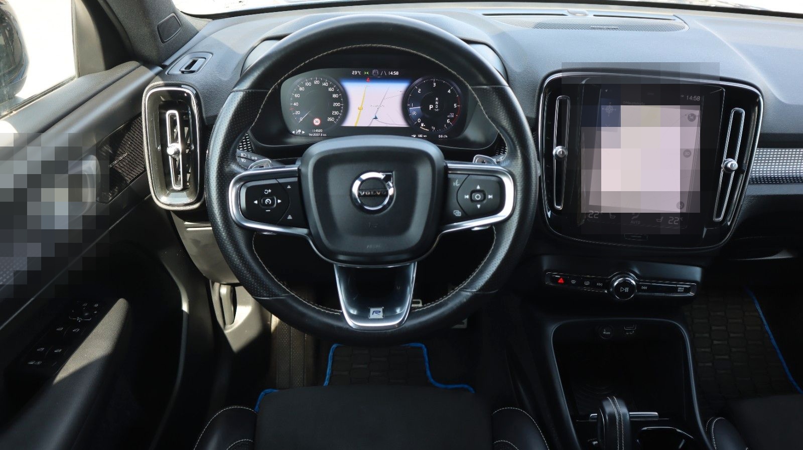 Volvo XC40 R Design AWD Harman ACC Spur CarPlay Kamera foto 12