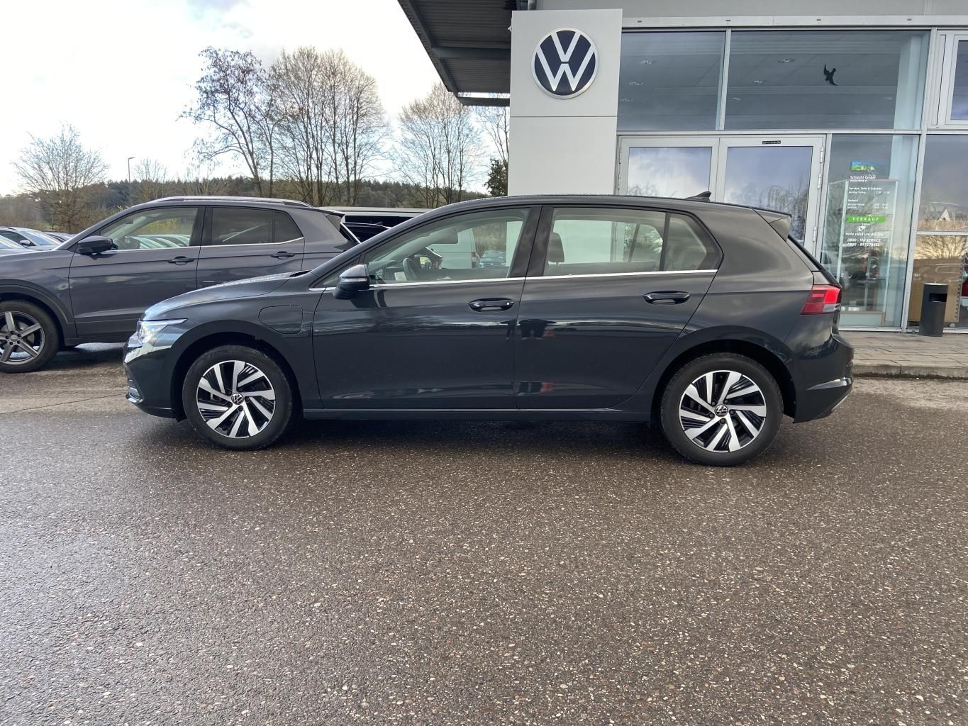 Volkswagen Golf 1.4 TSI DSG eHybrid Style APP-CONNECT+ACTIV foto 2