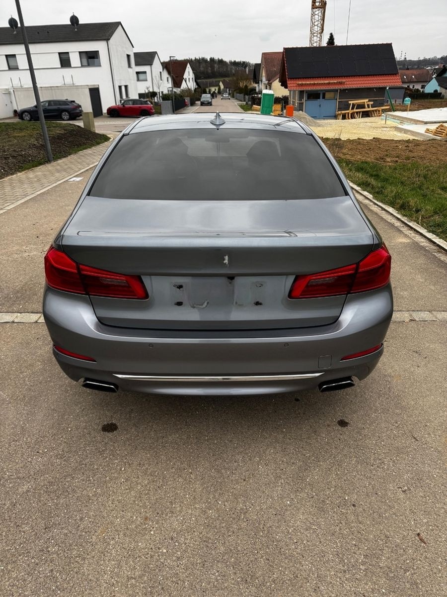 BMW 540i xDrive  foto 5