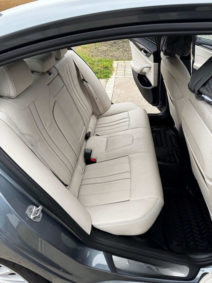 BMW 540i xDrive  foto 7