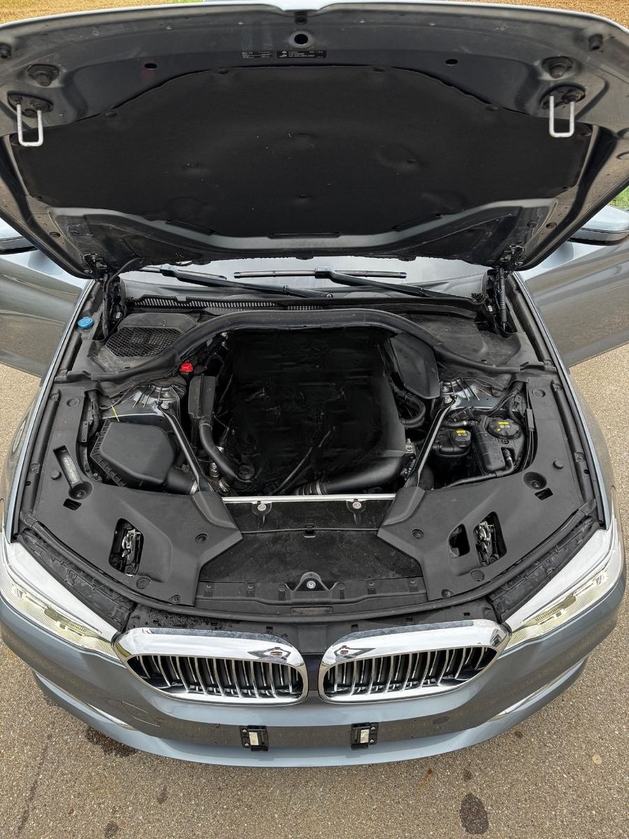 BMW 540i xDrive  foto 9