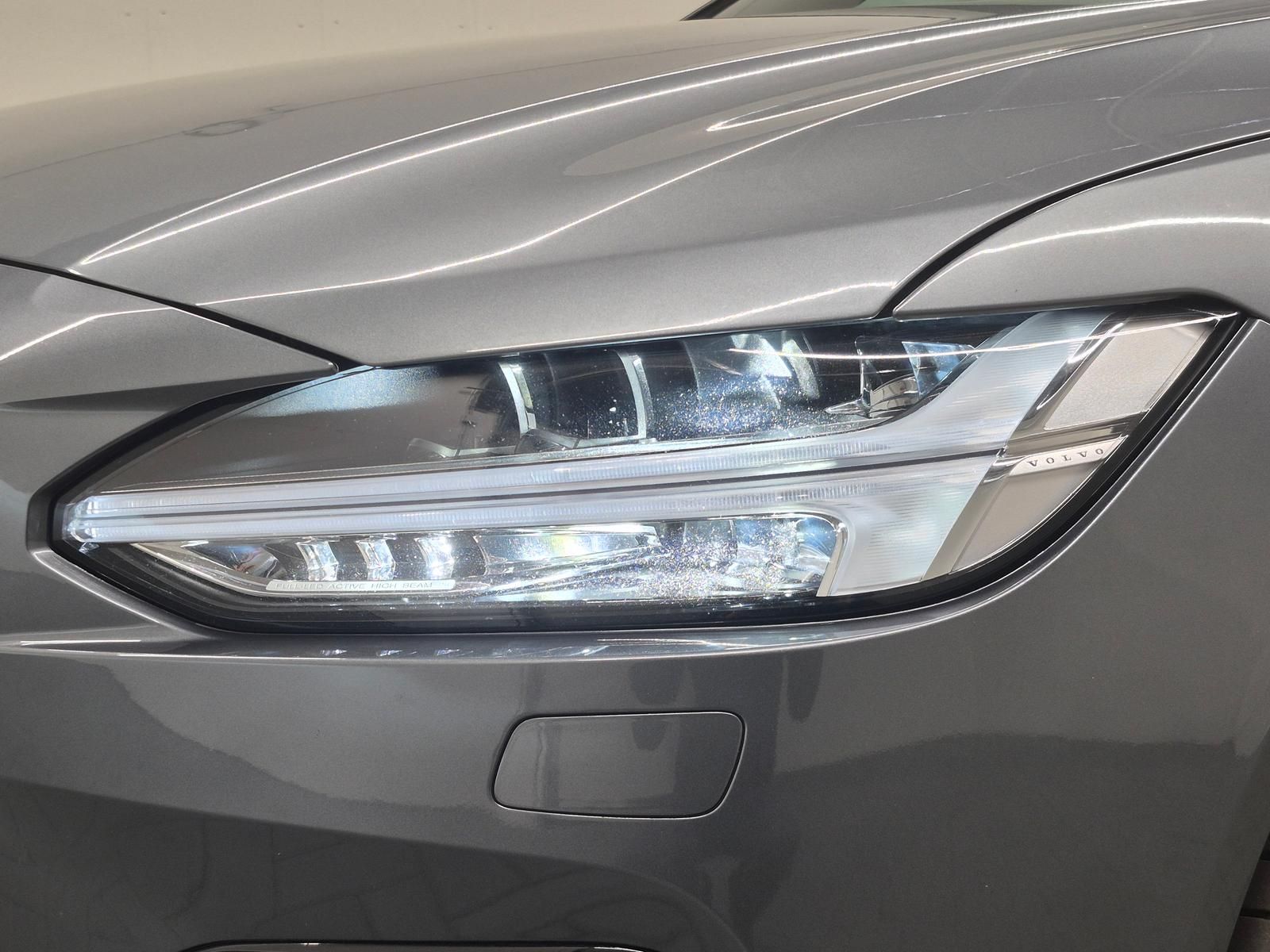 Volvo V90 R Design AWD Matrix/Navi/360°/H-K/Stdhzg/19L foto 20