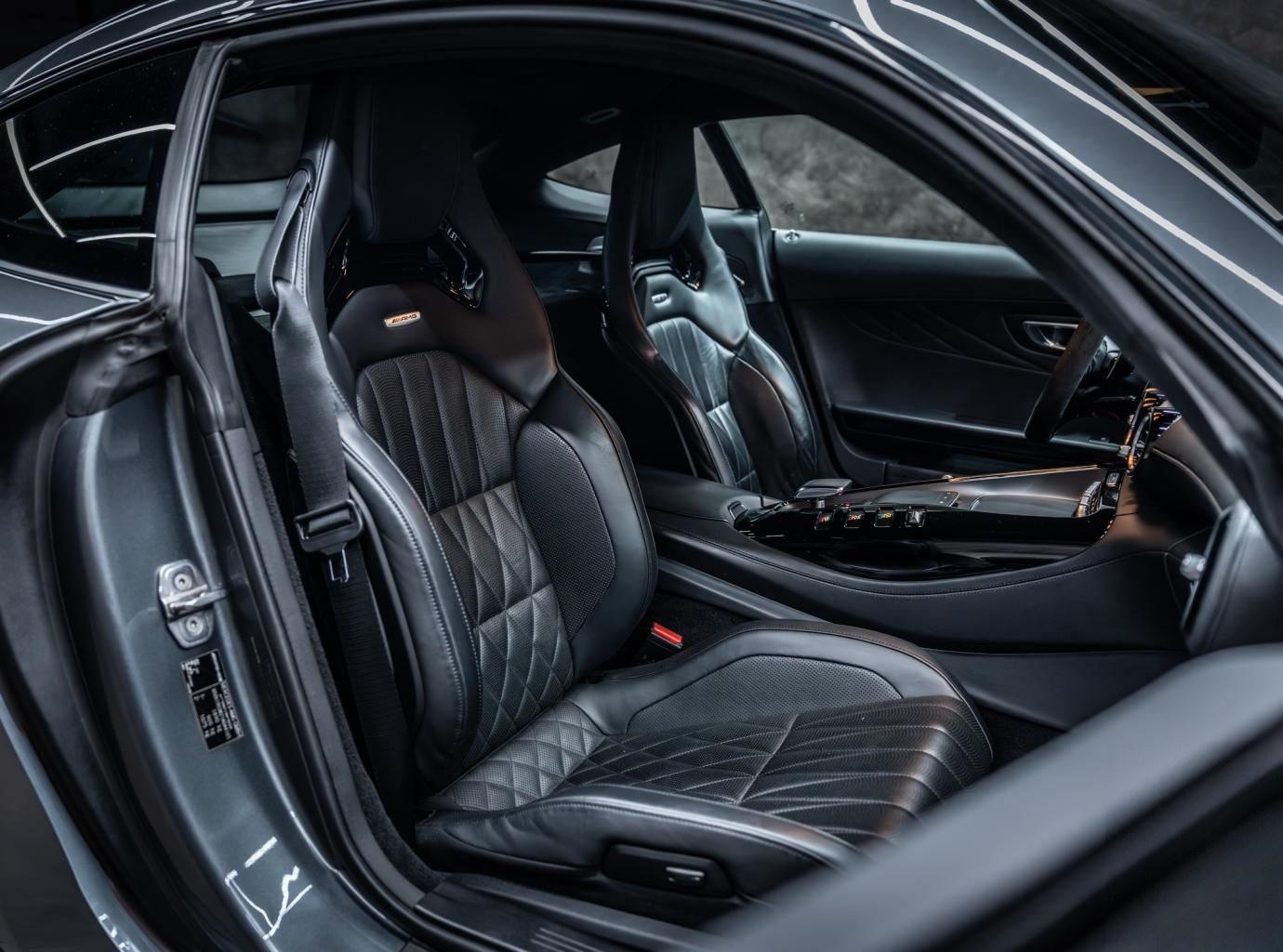 Mercedes-Benz GT AMG NIGHT EDITION|CARBON|P-SITZ|LED|DIS|BUR|+ foto 17