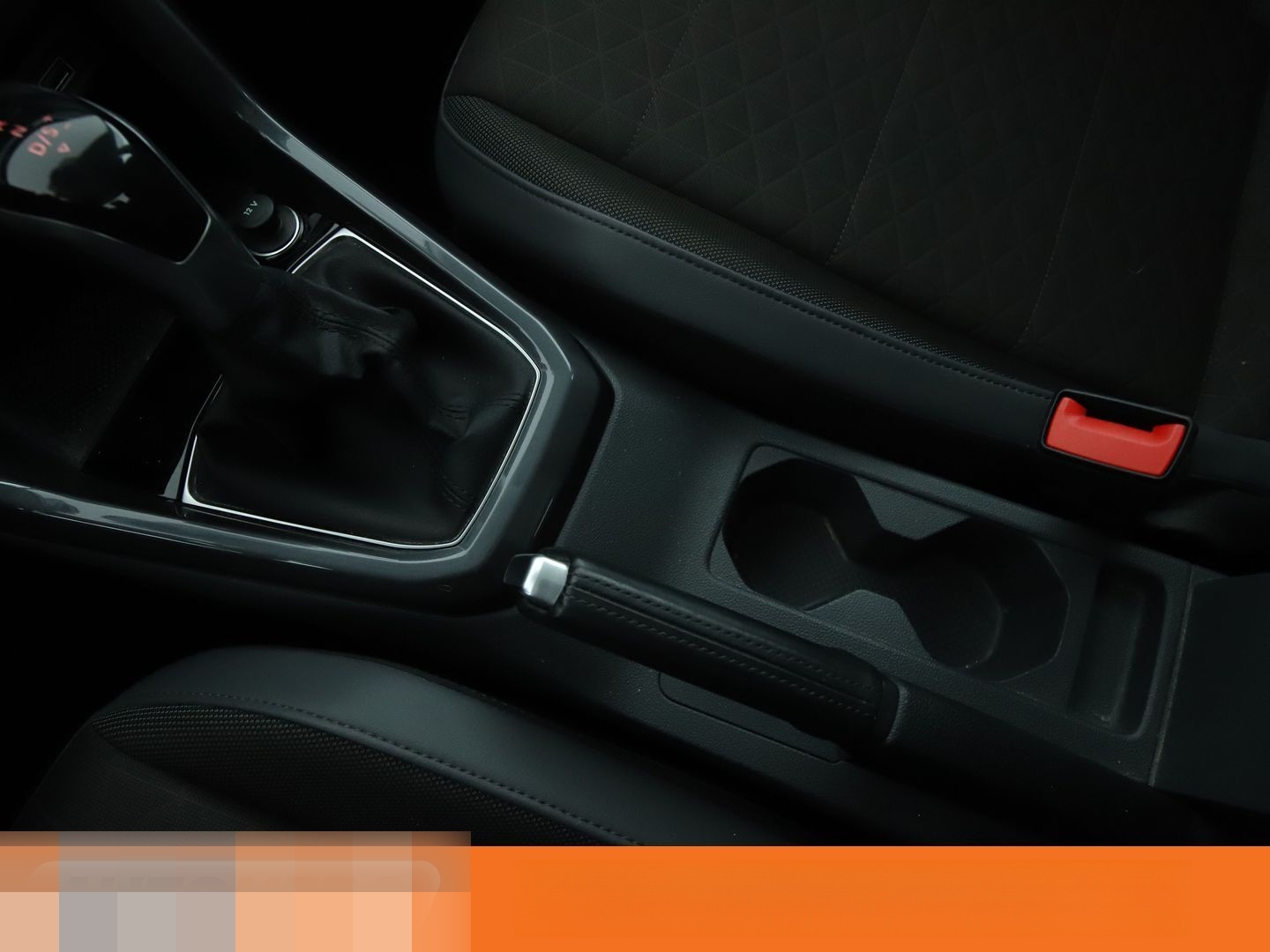 Volkswagen T-Cross 1.0 TSI Style Aut. *NAVI*ACC*CAM*SHZ* foto 24