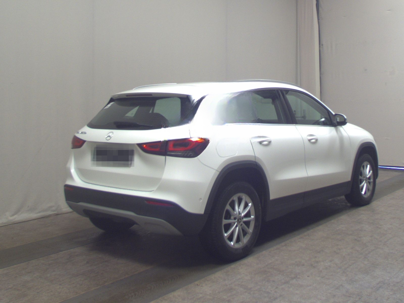 Mercedes-Benz GLA 250 e Style T-Leder Navi LED RfK Distronic+ foto 4