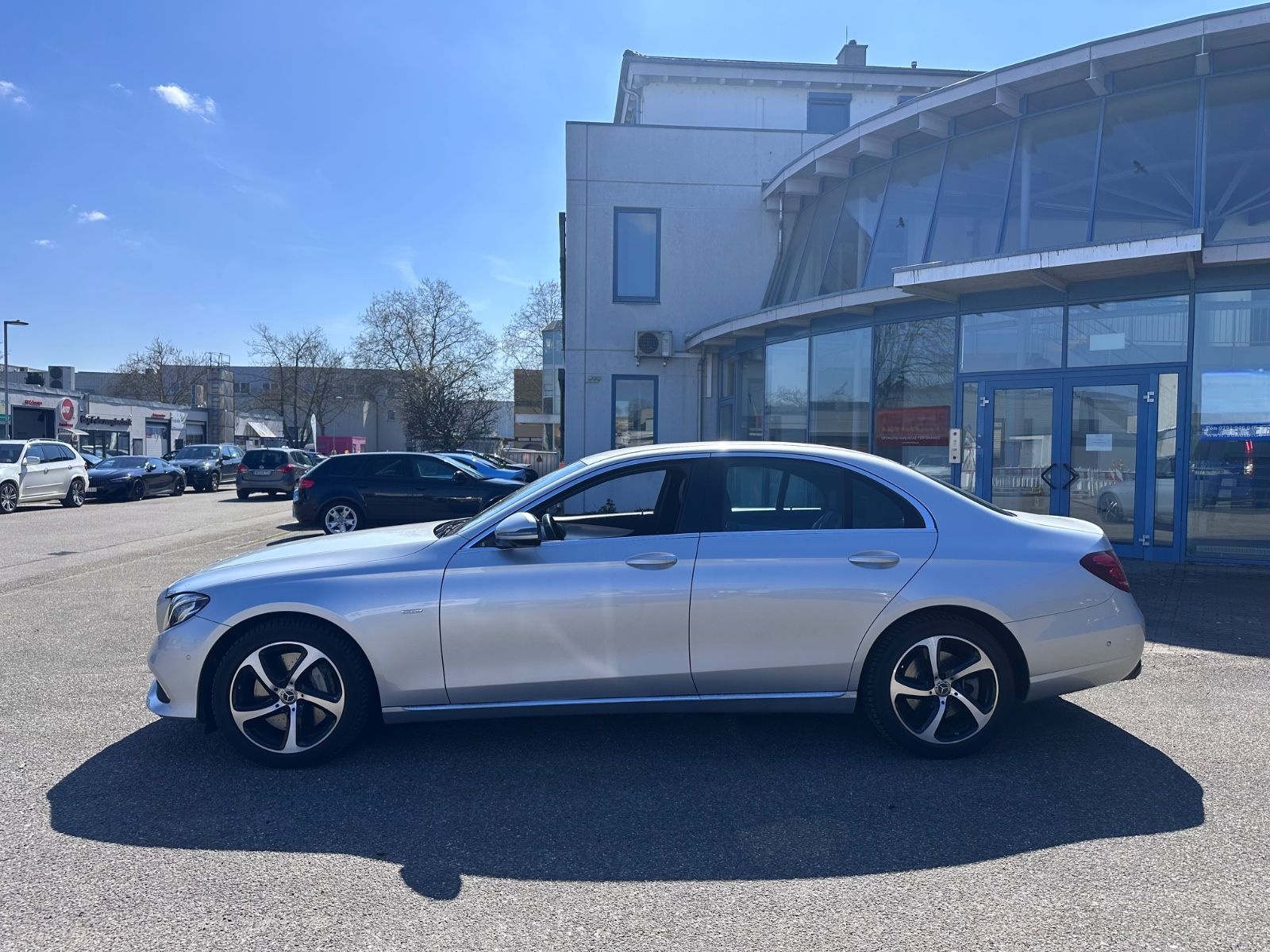 Mercedes-Benz E 400d 4Matic/360°Kam/Burmester/Comand/Led/Totwi foto 4