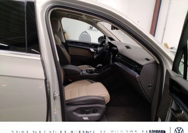 Volkswagen Touareg 3.0 TDI R-Line 4Motion Navi Standheizung foto 16