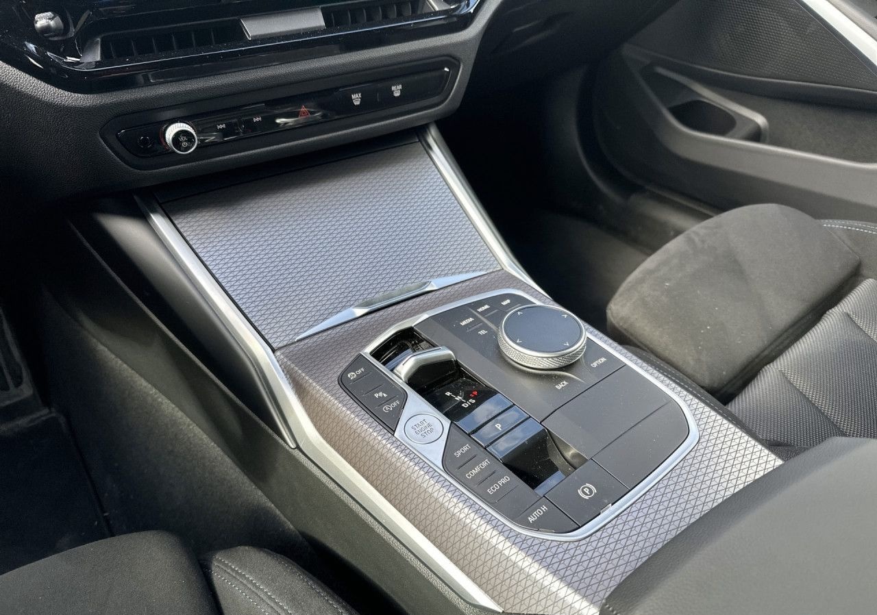 BMW 320i xDr Lim M Sport AHK St+Go HiFi PaAs LiCo+ foto 13
