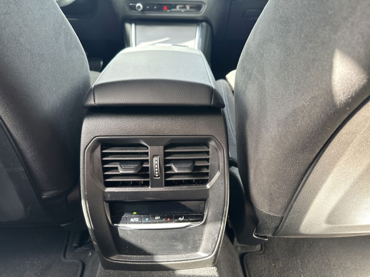 BMW 320i xDr Lim M Sport AHK St+Go HiFi PaAs LiCo+ foto 16