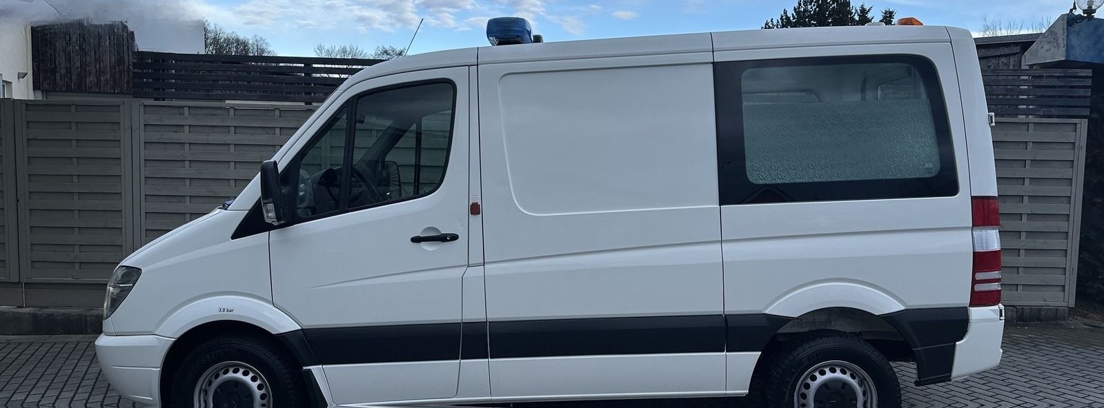 Mercedes-Benz Sprinter 316CDI KTW Krankenwagen-Xenon-Klima-Sth foto 6