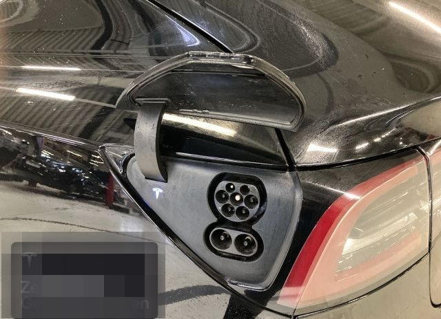 Tesla Model 3 Long Range AWD foto 18