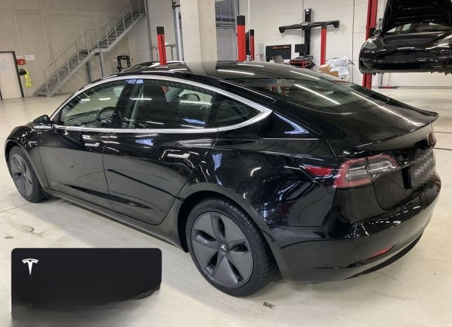 Tesla Model 3 Long Range AWD foto 4