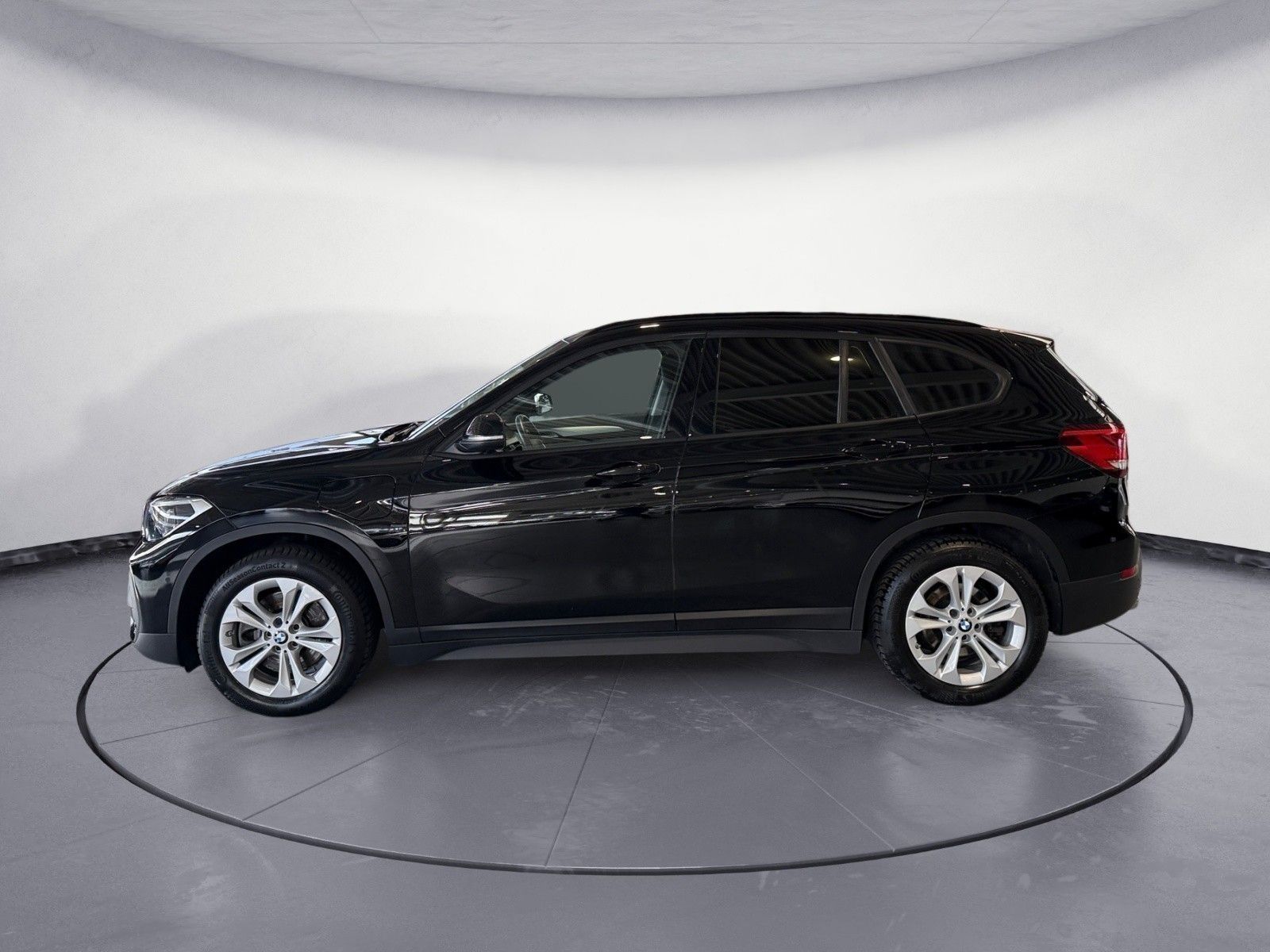 BMW X1 xDrive25e Advantage Navi Klima PDC Kamera AHK foto 4