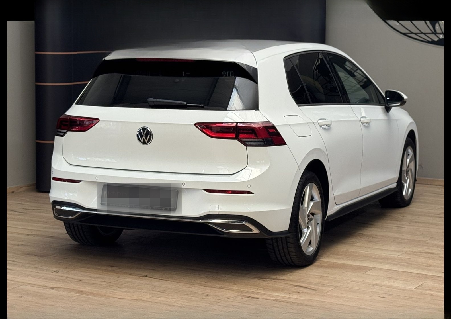 Volkswagen Golf VIII GTE eHybrid DSG Navi/LED/17/PDC/17 foto 12