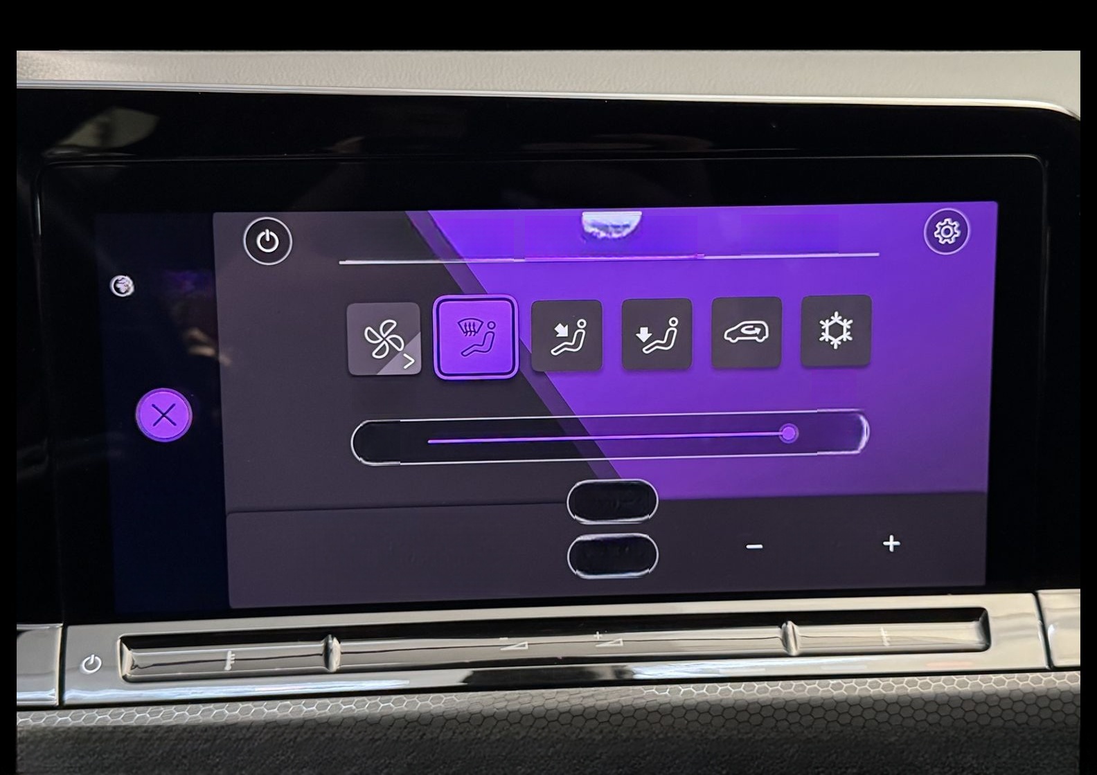 Volkswagen Golf VIII GTE eHybrid DSG Navi/LED/17/PDC/17 foto 22