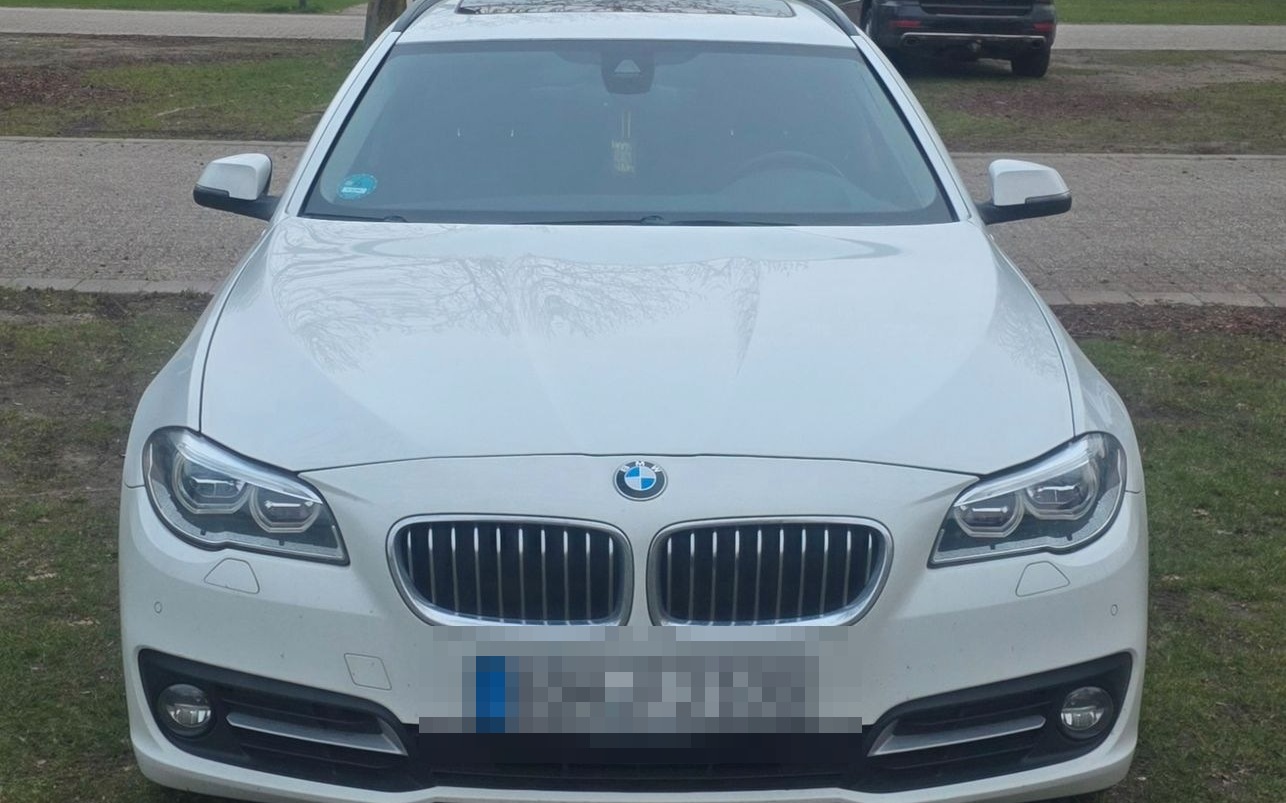 BMW 530d xDrive Touring A - 8fach bereift foto 8