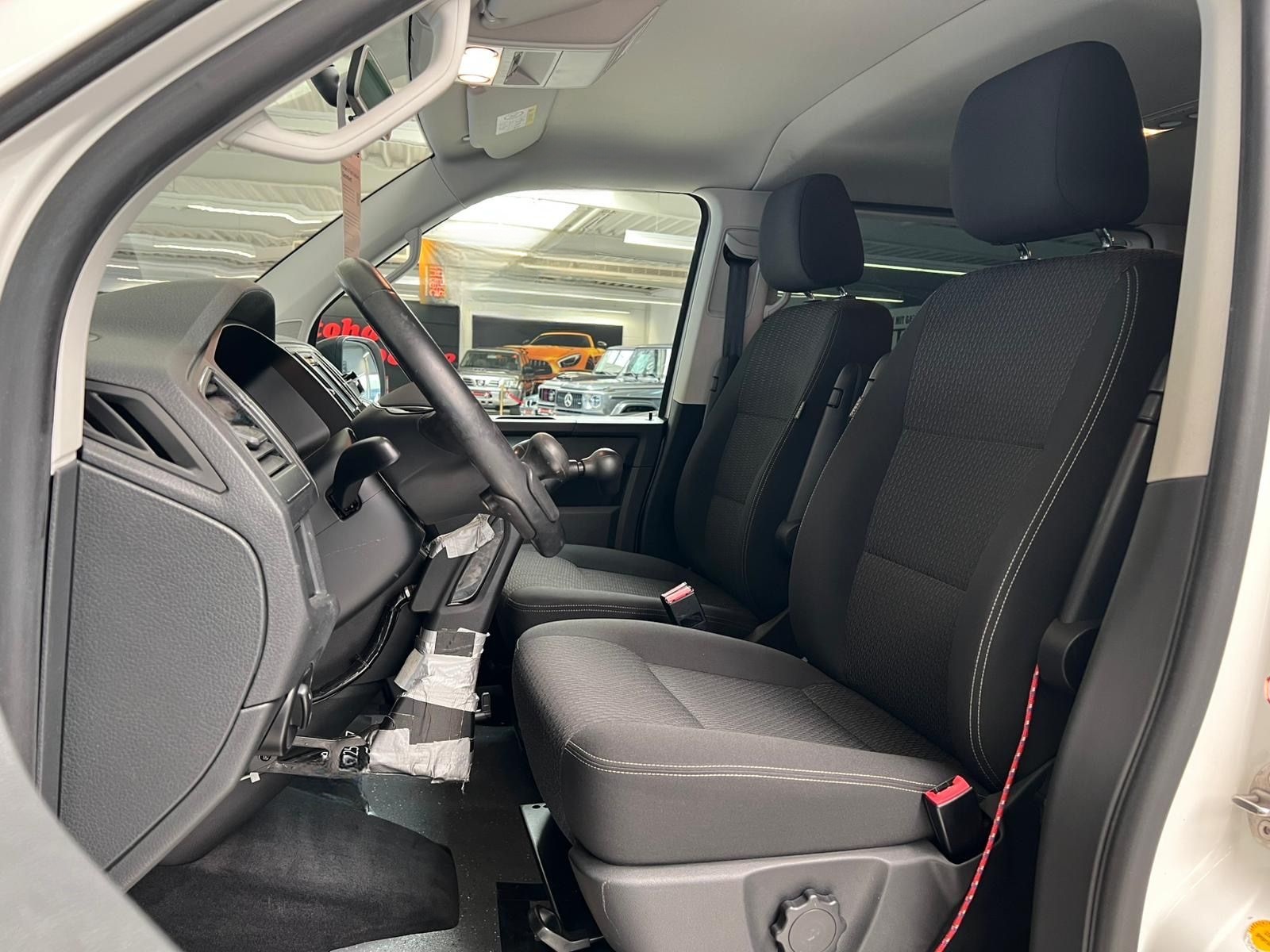 Volkswagen T6 Multivan NAVI/DSG/BEHINDERTENGERECHT/RAMPE foto 15