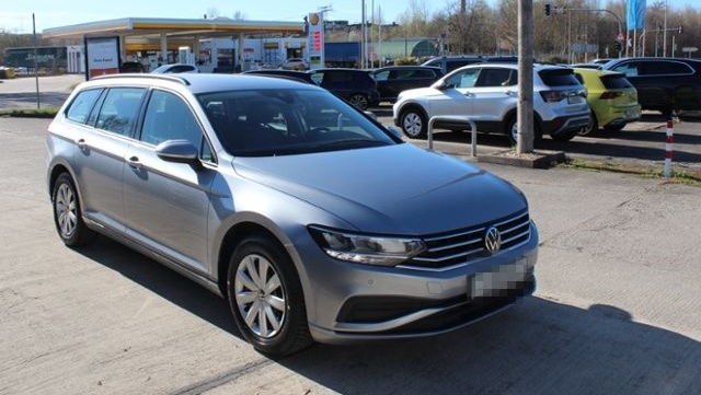 Volkswagen Passat Variant Conceptline 1.5 TSI*NAVI,LED,RFK* foto 2
