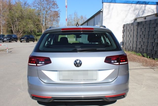 Volkswagen Passat Variant Conceptline 1.5 TSI*NAVI,LED,RFK* foto 16
