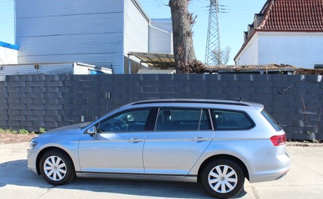 Volkswagen Passat Variant Conceptline 1.5 TSI*NAVI,LED,RFK* foto 4