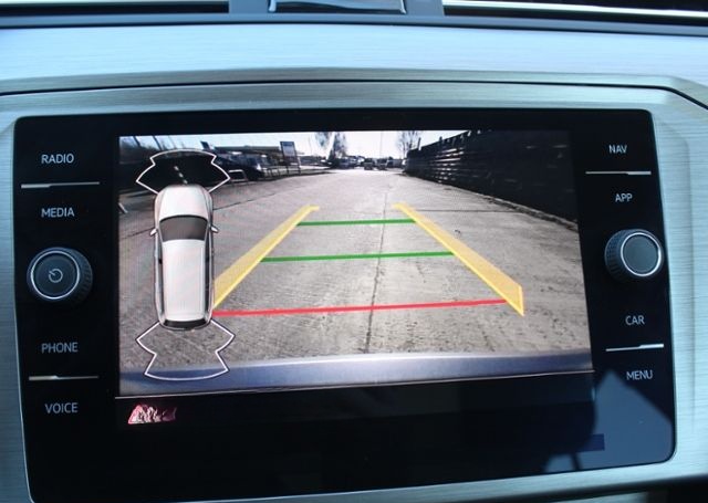 Volkswagen Passat Variant Conceptline 1.5 TSI*NAVI,LED,RFK* foto 9