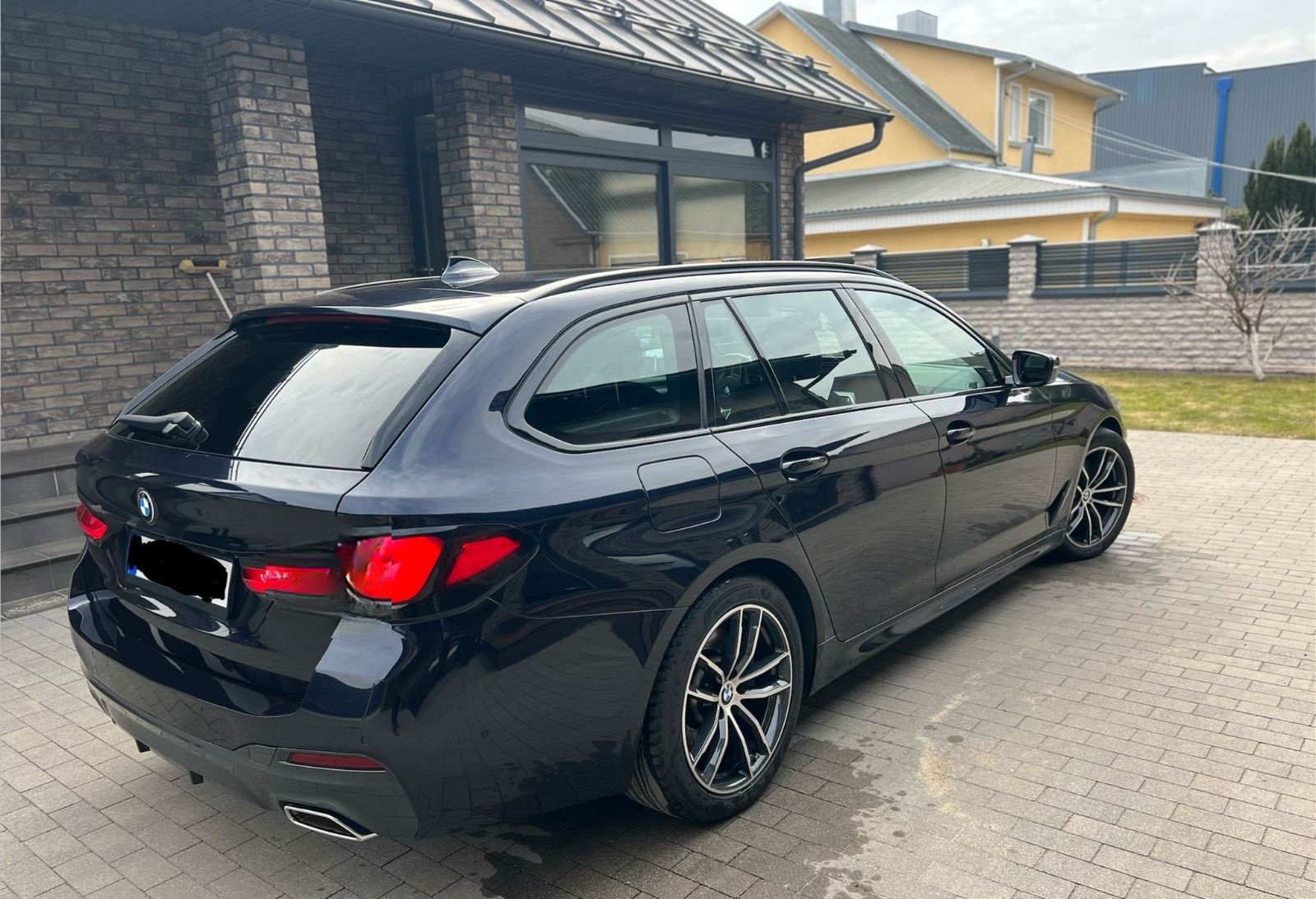 BMW 530d Touring A - foto 4