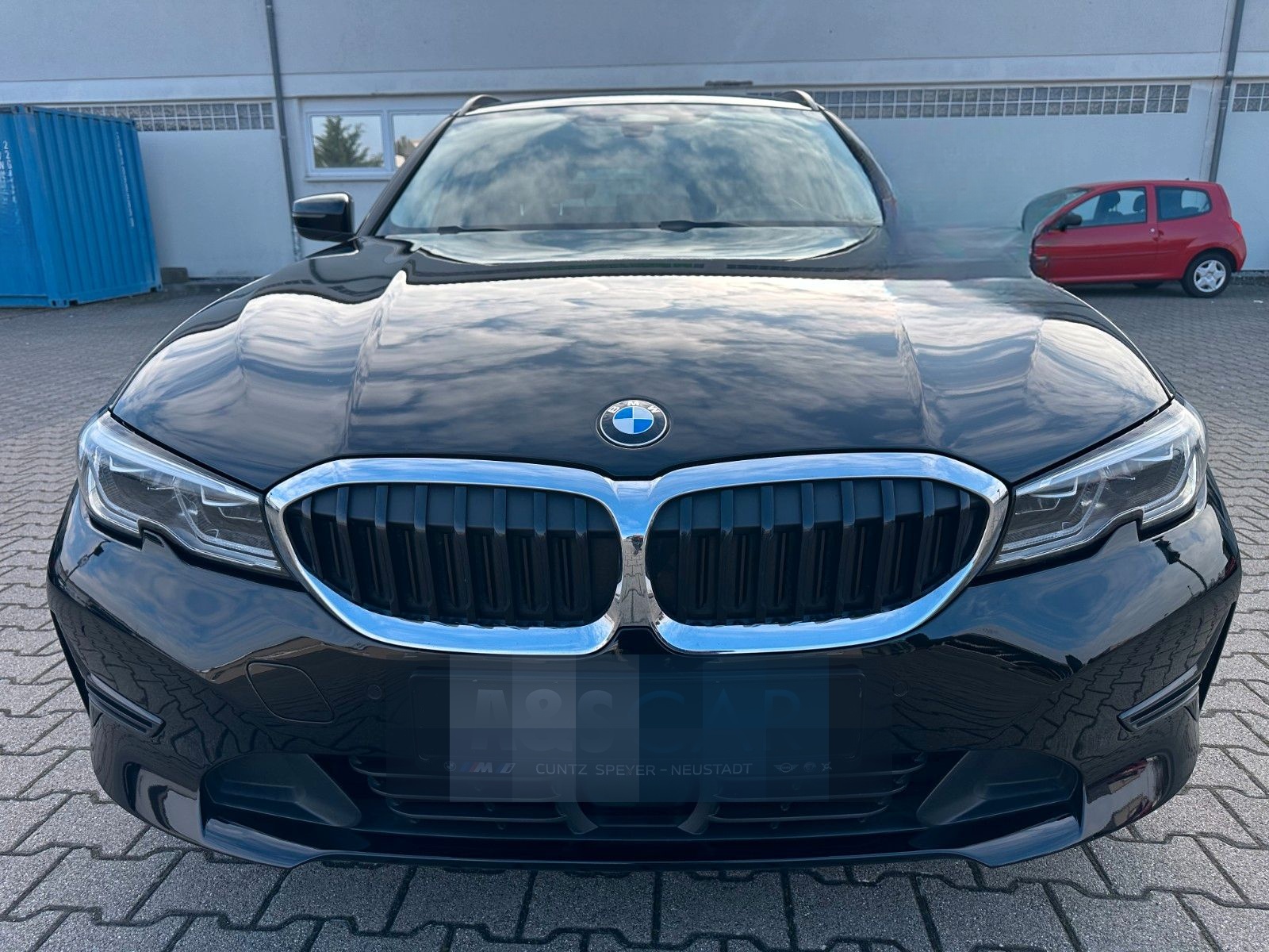 BMW 320 d Touring-Laser-Head Up-KAMERA-CarPlay-AHK foto 2