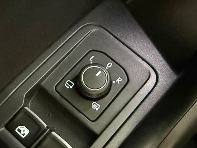 Volkswagen T-Roc 2.0 TSI R 4Motion Black-Style DCC PANO foto 17