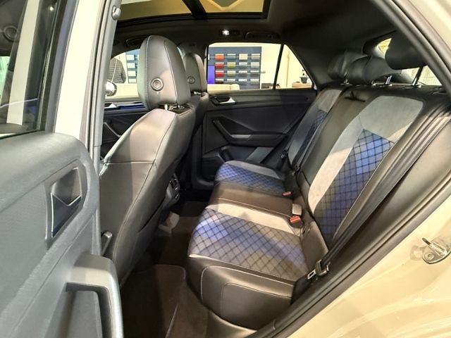Volkswagen T-Roc 2.0 TSI R 4Motion Black-Style DCC PANO foto 8