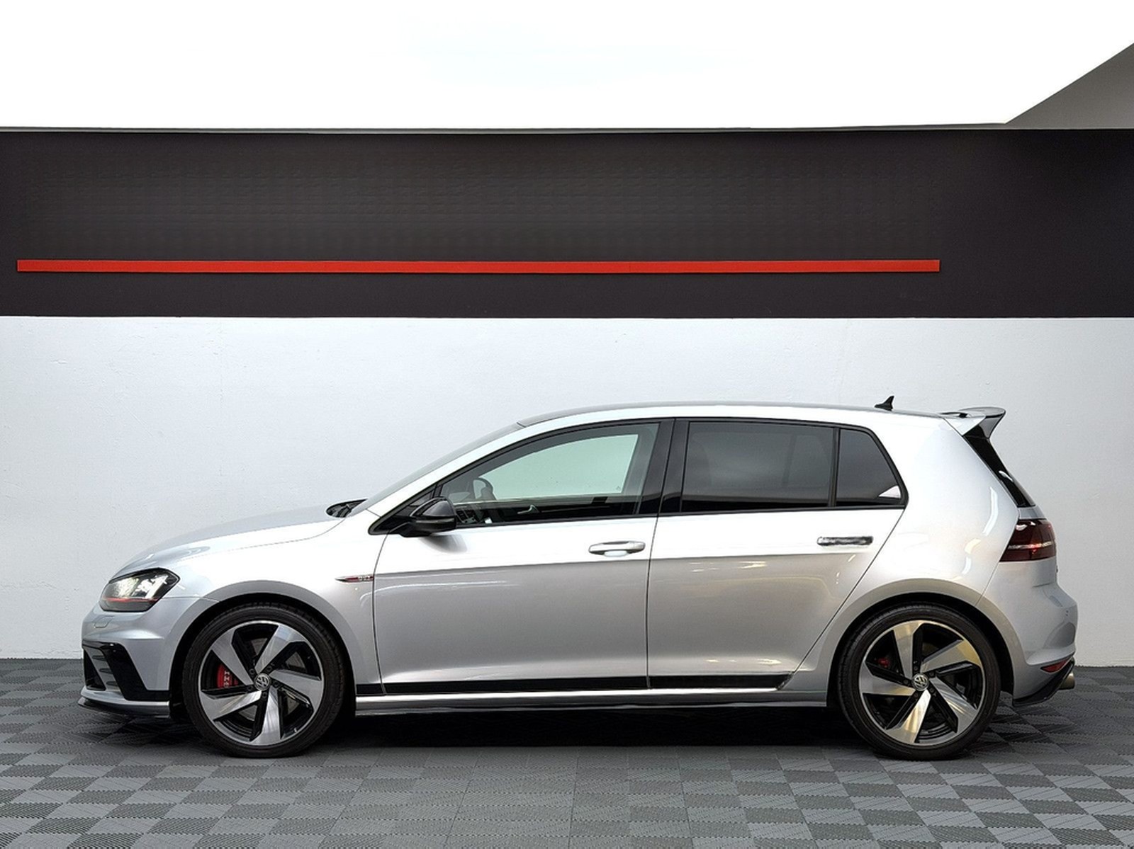 Volkswagen Golf 7 Lim. GTI Clubsport *Bi-Xenon*RFK*SHZ* foto 2