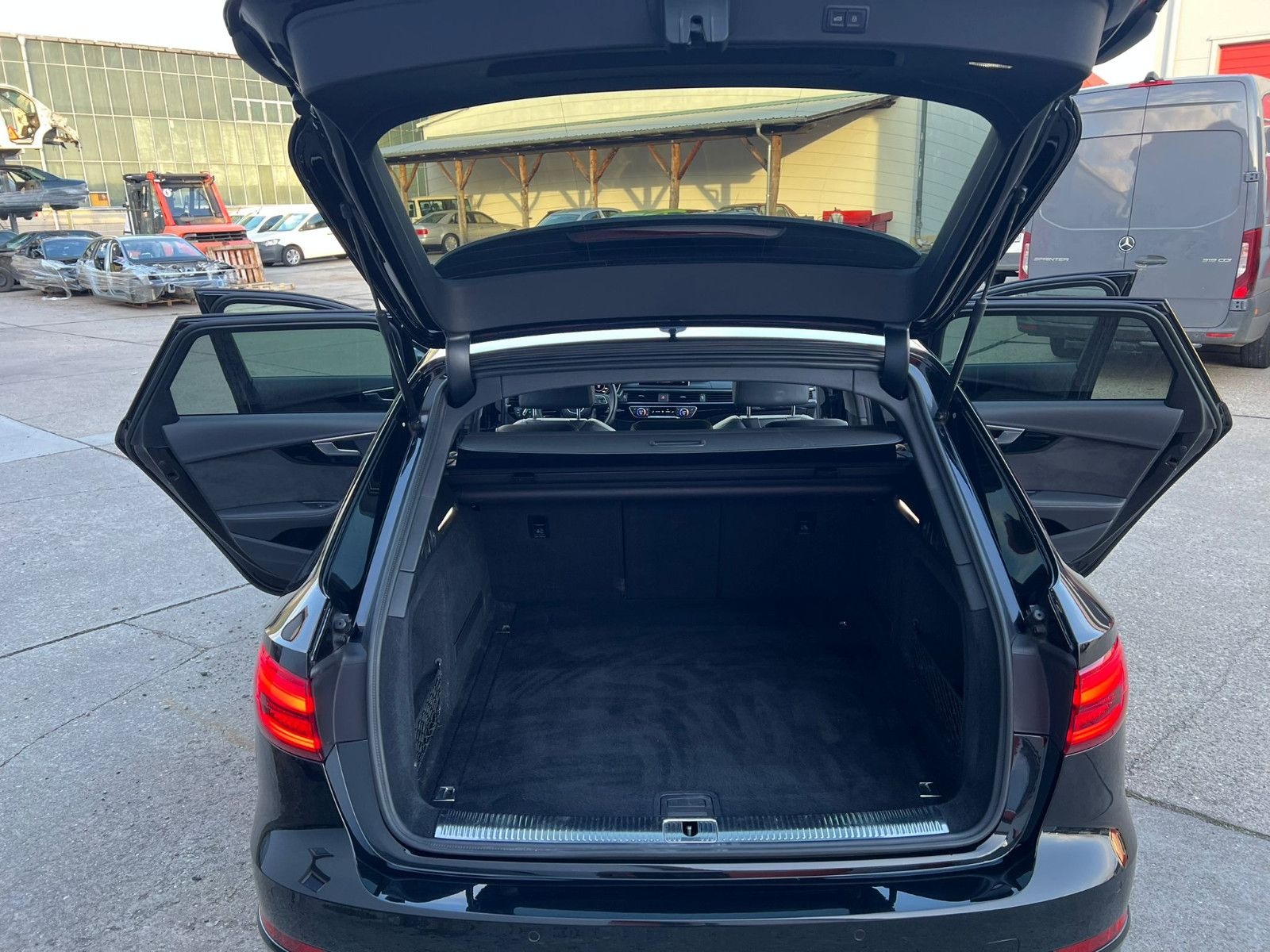 Audi A4 Avant 3xSline,Virtual,ACC,Kamera, Matrix LED foto 9
