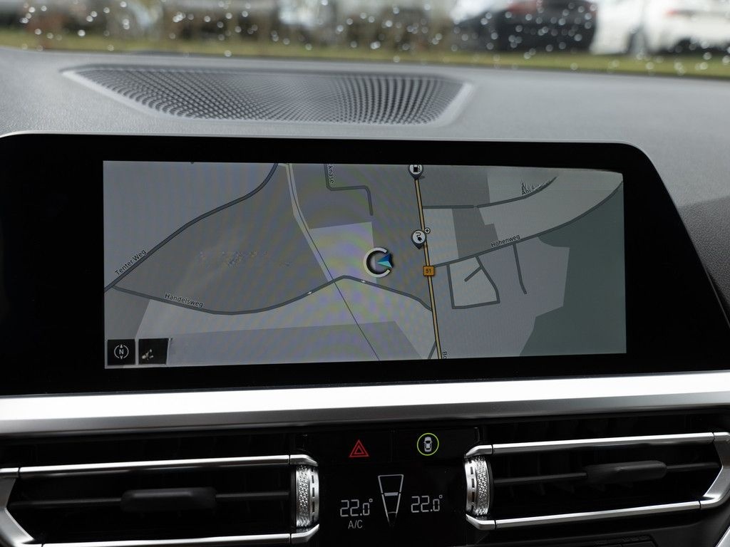 BMW 330e xDrive M-Sport LED NAVI KAMERA PDC MEMORY foto 15